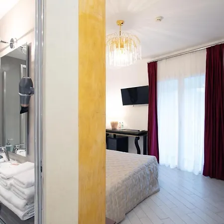 ゲストハウス Ludus