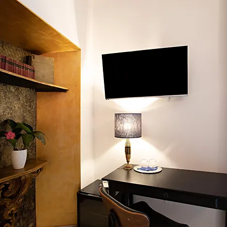 ゲストハウス Ludus